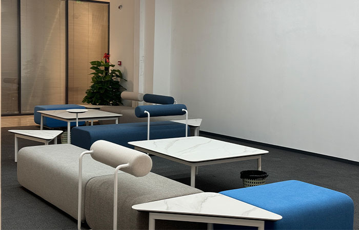 Blog perusahaan terbaru tentang Meja kantor, meja karyawan, meja bos, semuanya dibeli dalam satu tempat, tidak perlu berkomunikasi dengan banyak pemasok.