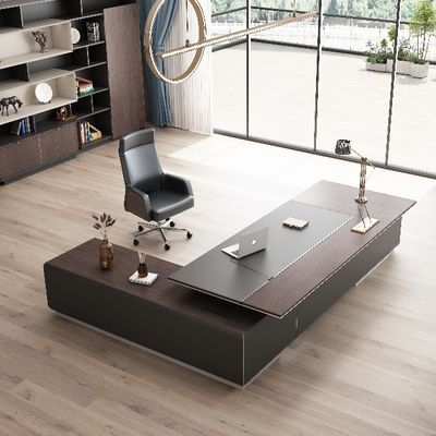 Beli Modern Mewah Besar Meja Kayu MDF Klasik Bos Meja Kantor Untuk Stasiun Kerja Meja Kantor Dukungan kustomisasi online manufacture